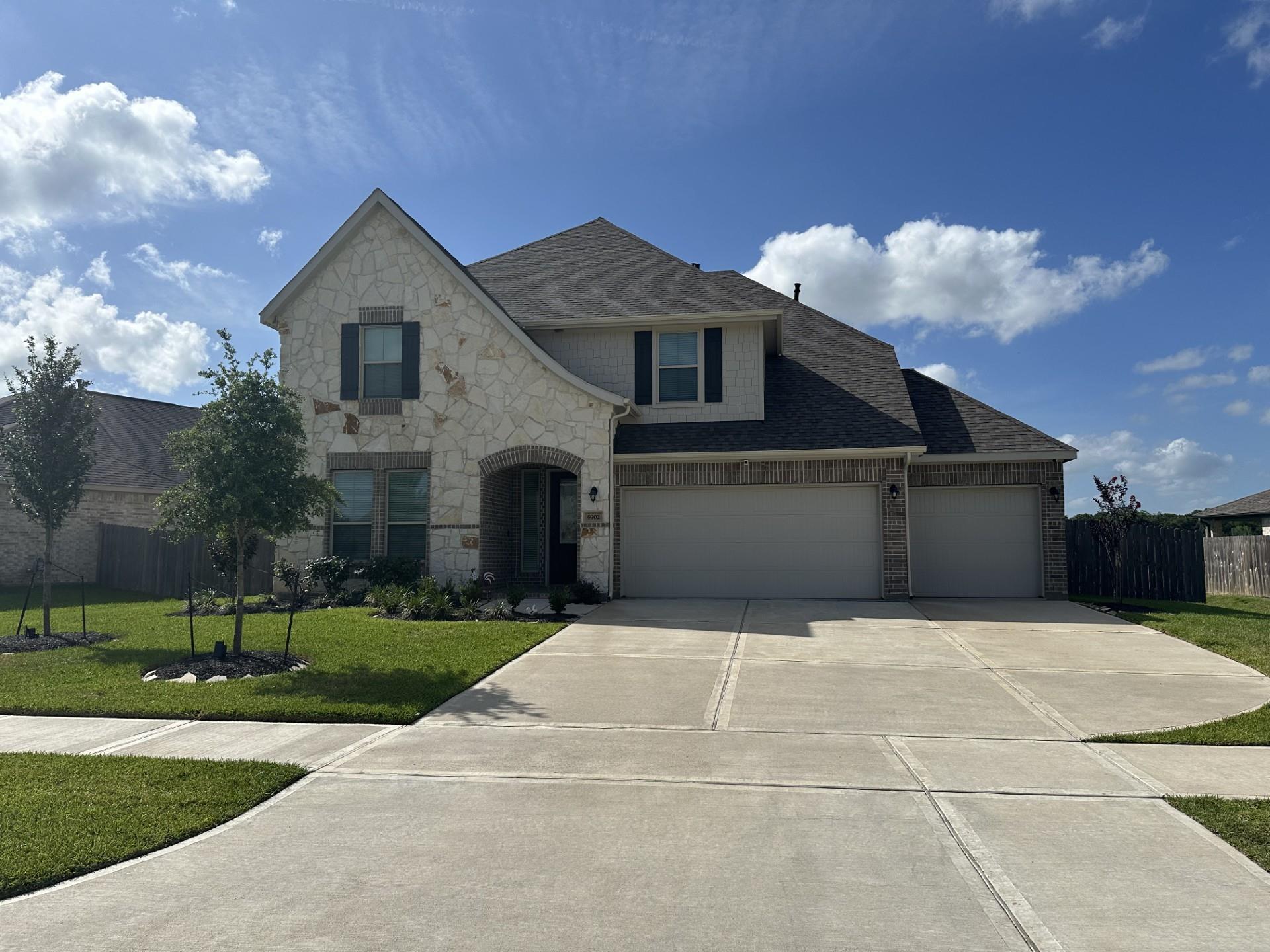 5902 Wayne Way
