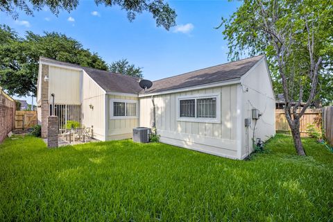 Tiny photo for 11562 Bellspring Drive, Houston, TX 77072 (MLS # 18661222)