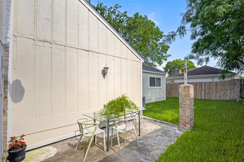 Tiny photo for 11562 Bellspring Drive, Houston, TX 77072 (MLS # 18661222)