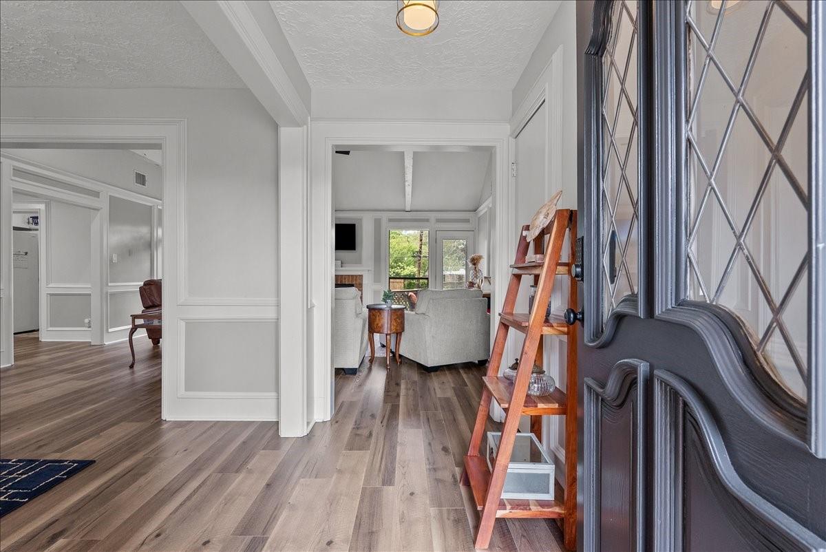 202 Harborcrest Drive