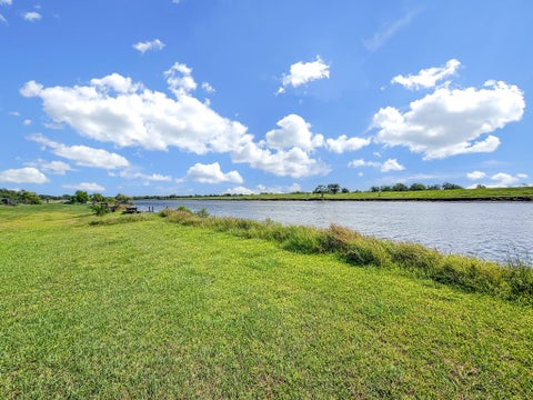 Tiny photo for 0 S Redfish Drive, Hitchcock, TX 77563 (MLS # 20797876)
