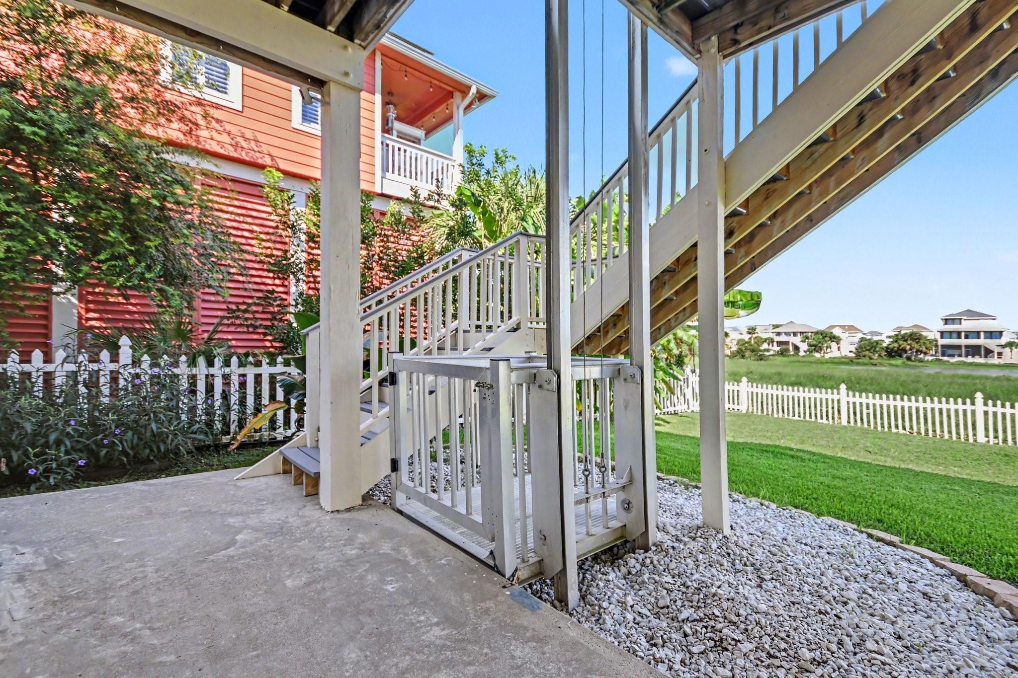 13514 Windlass Circle