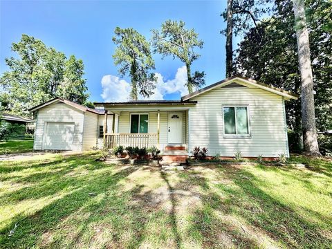 Homes For Sale - 312 Temple<br/> Tyler County, Woodville, TX 75979