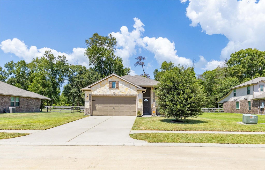 Photo of 218 Rocky Ridge Drive, Anahuac, TX 77514 (MLS # 66382606)