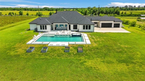 Photo of 3515 County Road 62, Rosharon, TX 77583 (MLS # 39235533)