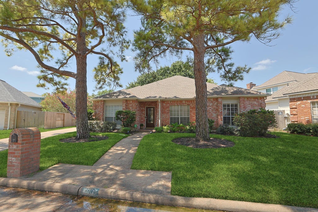 Photo of 8007 Tustin Drive, Houston, TX 77095 (MLS # 47040290)