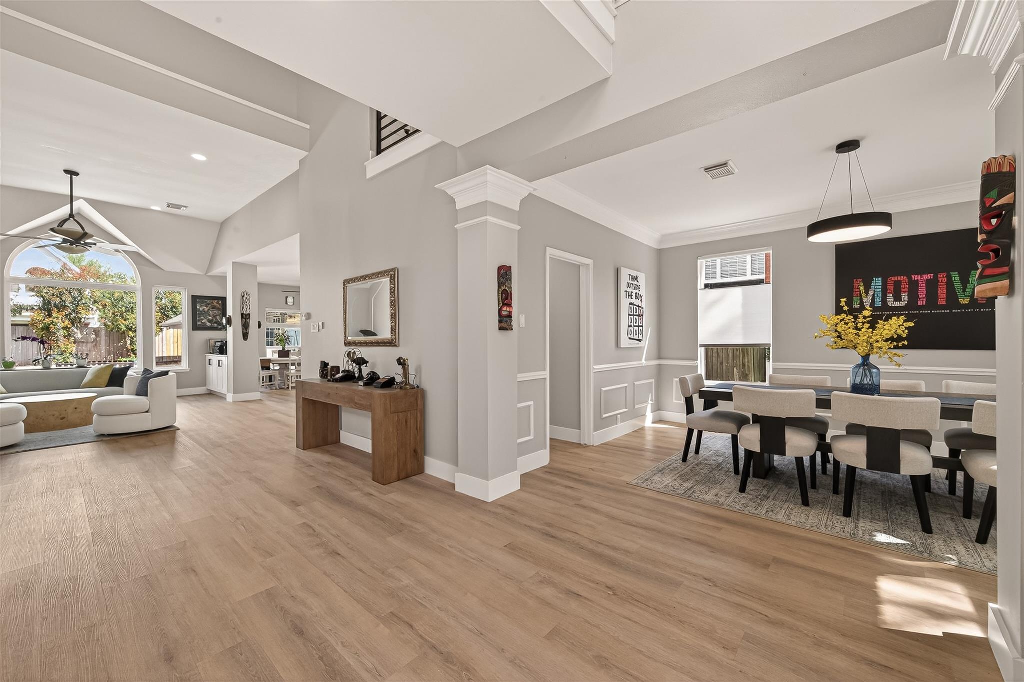2811 Bright Trail