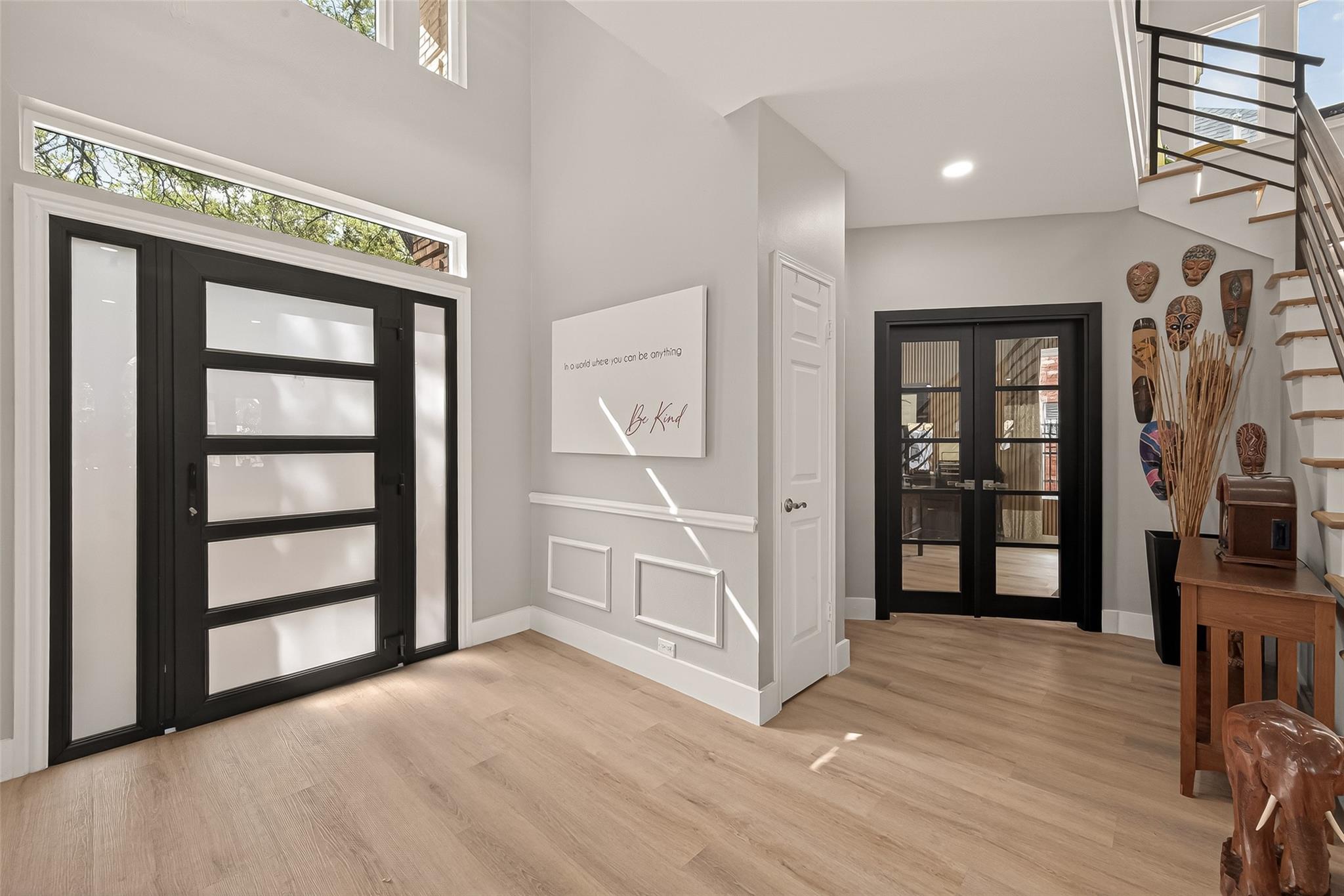 2811 Bright Trail