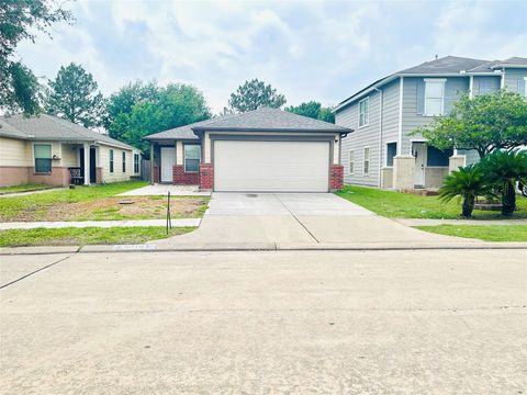 Photo of 8510 Village Hollow Lane, Houston, TX 77072 (MLS # 19647368)