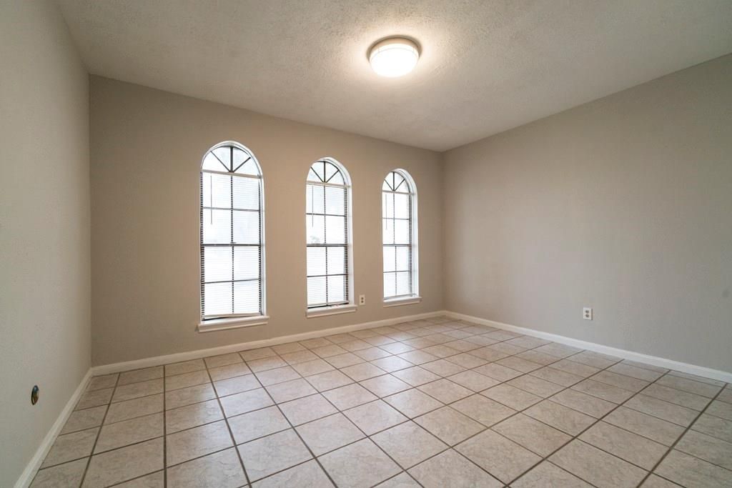 Photo of 18746 Wood Glen Lane, Houston, TX 77084 (MLS # 52326210)