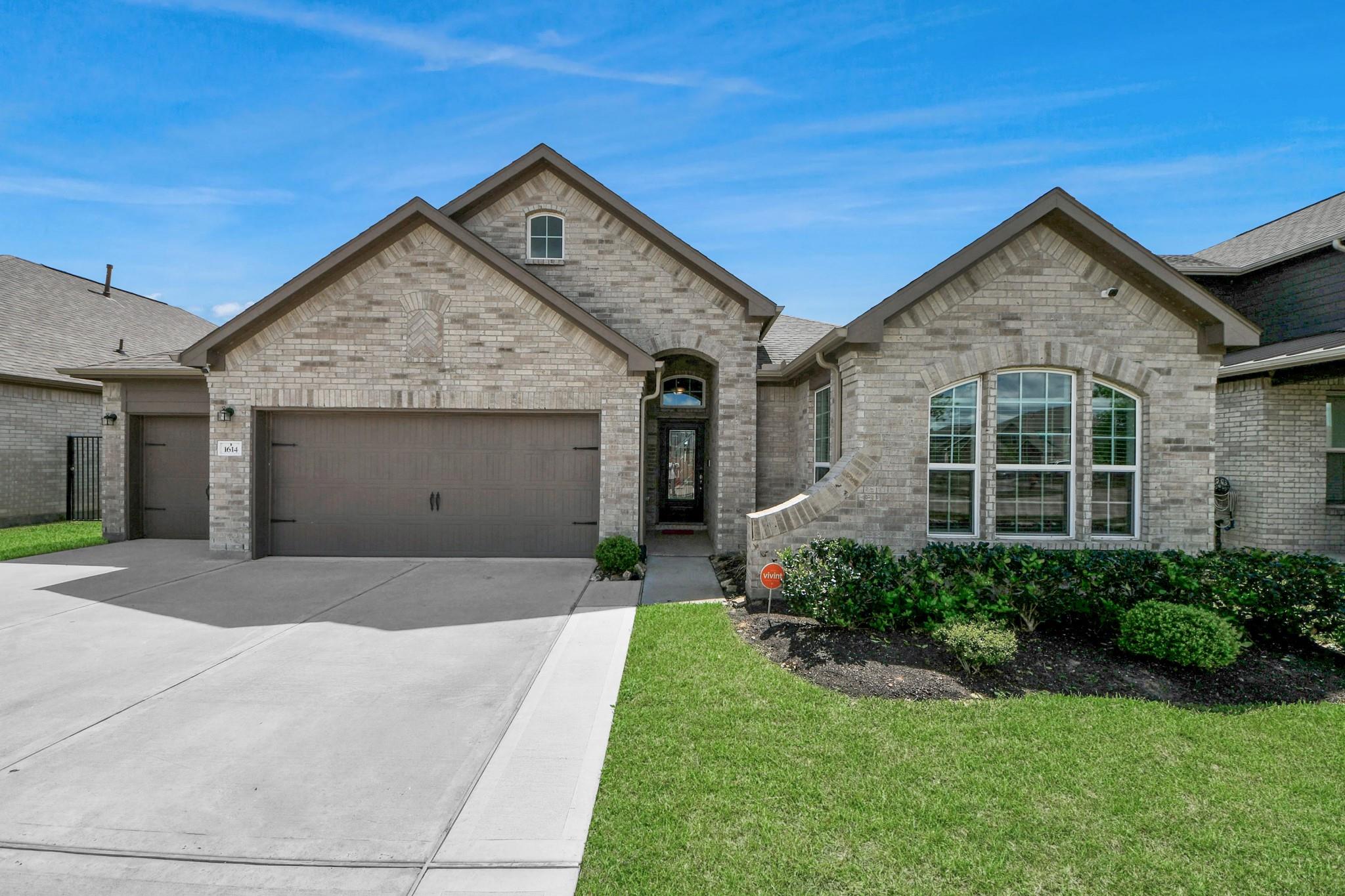 1614 Sequoia Run Drive