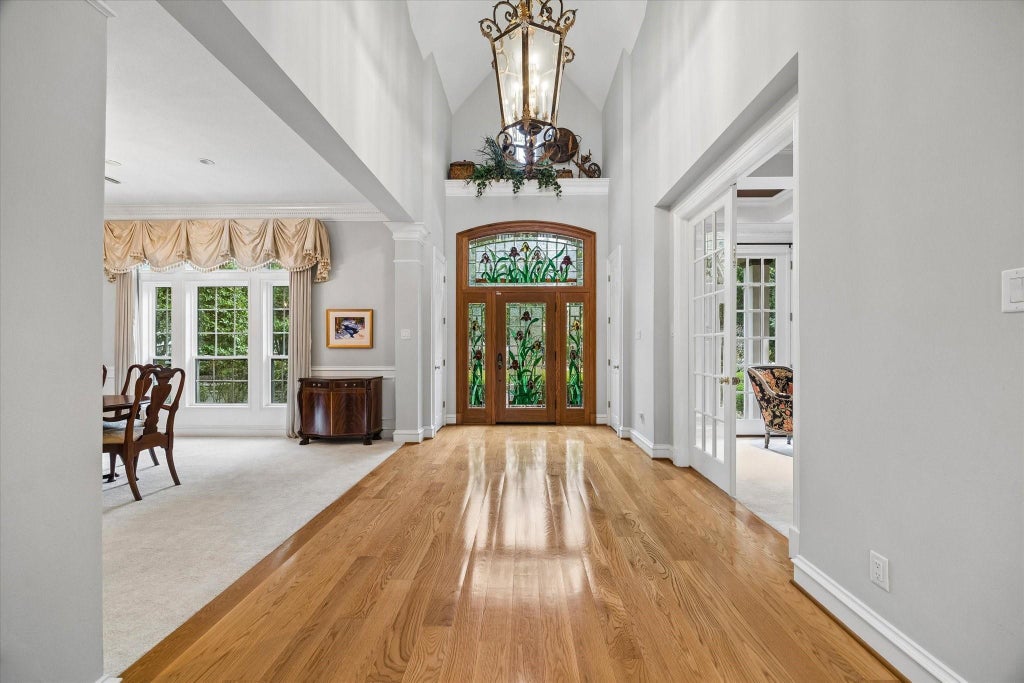 Photo of 15 Golf Links Court, Kingwood, TX 77339 (MLS # 70552725)