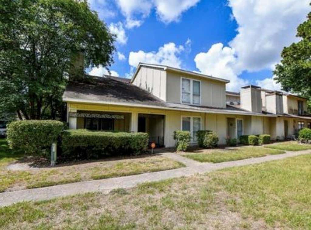 Photo of 5707 Easthampton Drive #A, Houston, TX 77039 (MLS # 76210675)