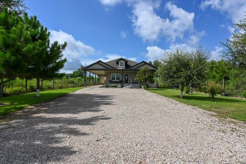Photo of 1229 County Road 5015, Cleveland, TX 77327 (MLS # 5215730)