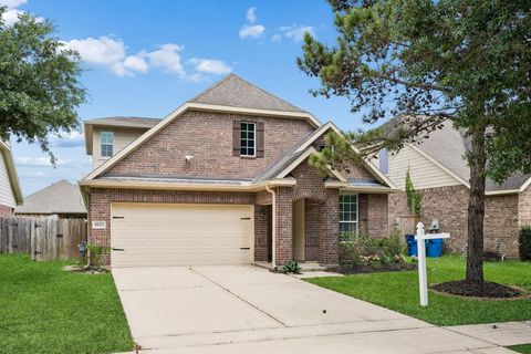 Photo of 9831 Wellington Chase Lane, Humble, TX 77396 (MLS # 12828743)