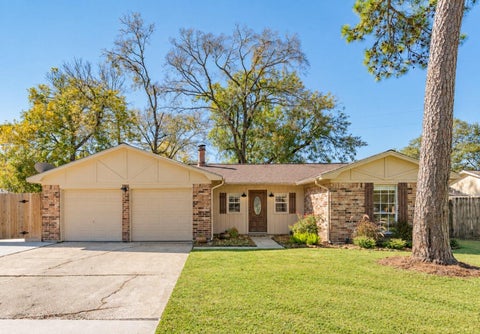 Photo of 7507 Maple Lane, Baytown, TX 77521 (MLS # 64885976)