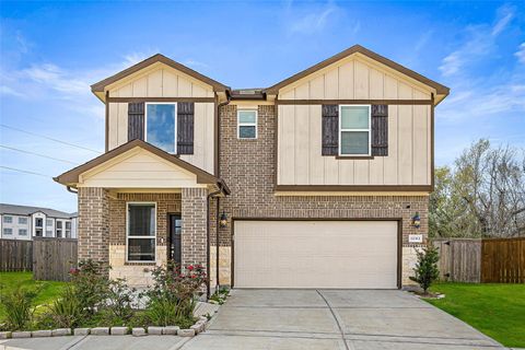 Photo of 12312 Swae Lee Way, Houston, TX 77048 (MLS # 62206844)