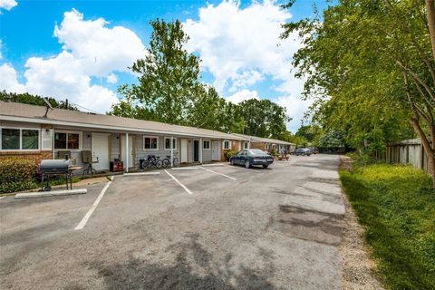 Photo of 4820 Oak Ave Ave #3, Pasadena, TX 77503 (MLS # 25182561)