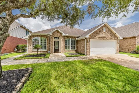 Homes For Sale - 8518 Durango Valley Lane<br/> Cypress, TX 77433