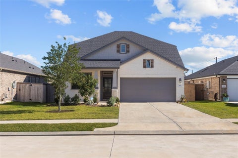 Photo of 3039 Daw Boardwalk Drive, La Porte, TX 77571 (MLS # 44273846)