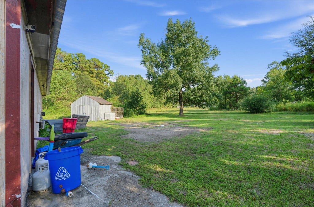 Photo of 16887 Main Street, Splendora, TX 77372 (MLS # 44424621)