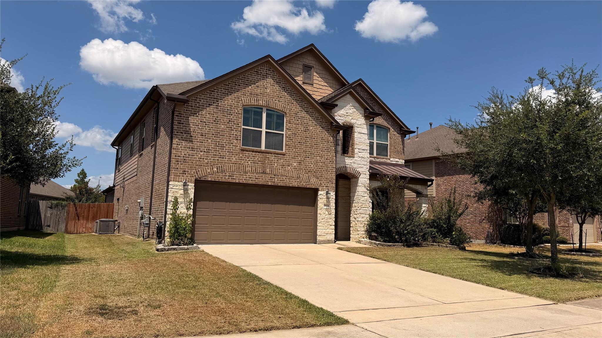 18514 Gardens End Lane