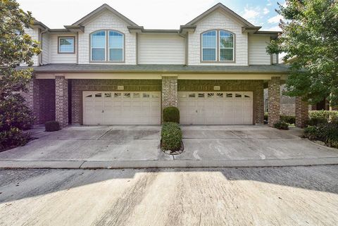 Photo of 8908 Clovermist Drive, Houston, TX 77064 (MLS # 25103747) Photo of 8908 Clovermist Drive, Houston, TX 77064 (MLS # 25103747)
