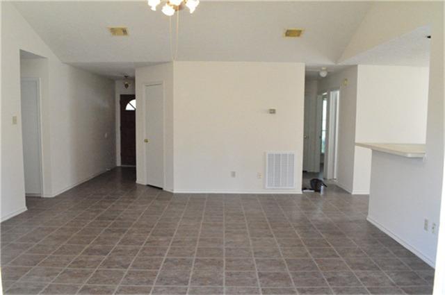 2119 Fountain Drive
