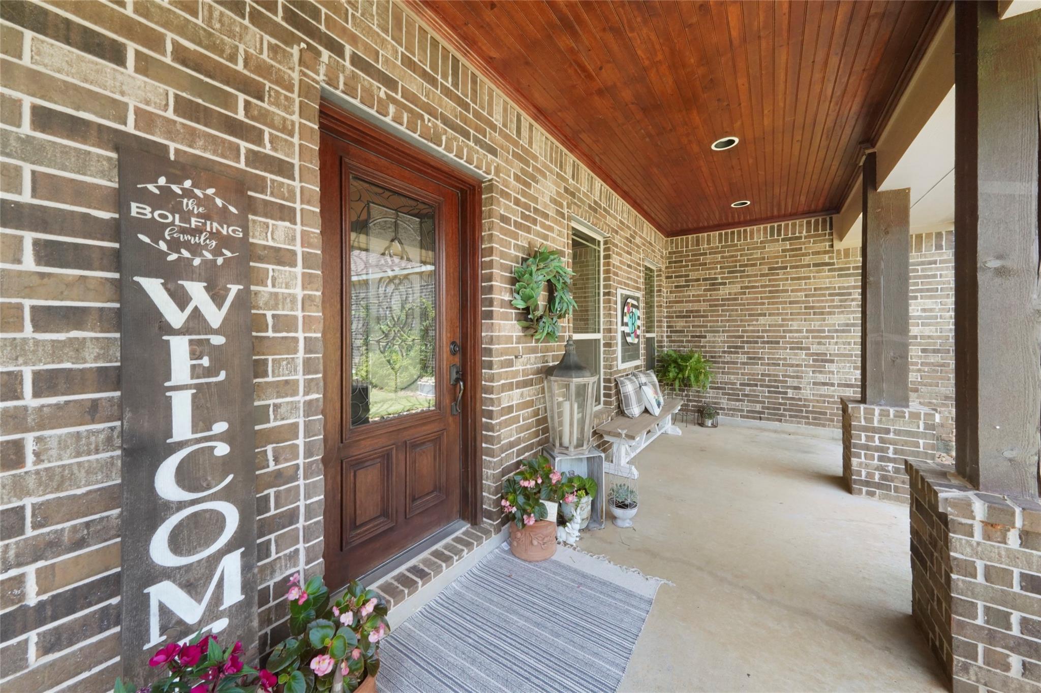 5112 E Settlers Bend