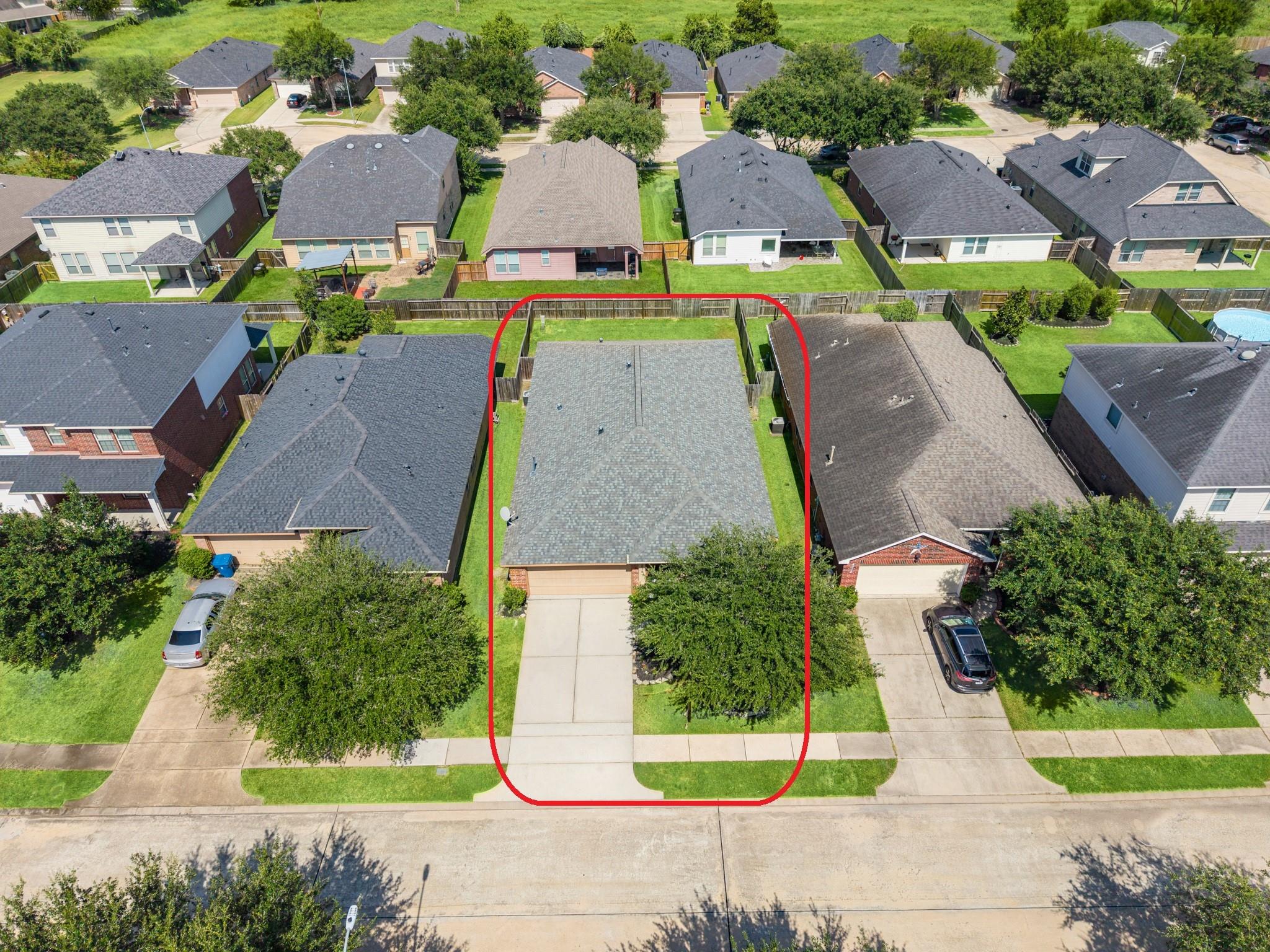 4014 Pinecrest Hollow
