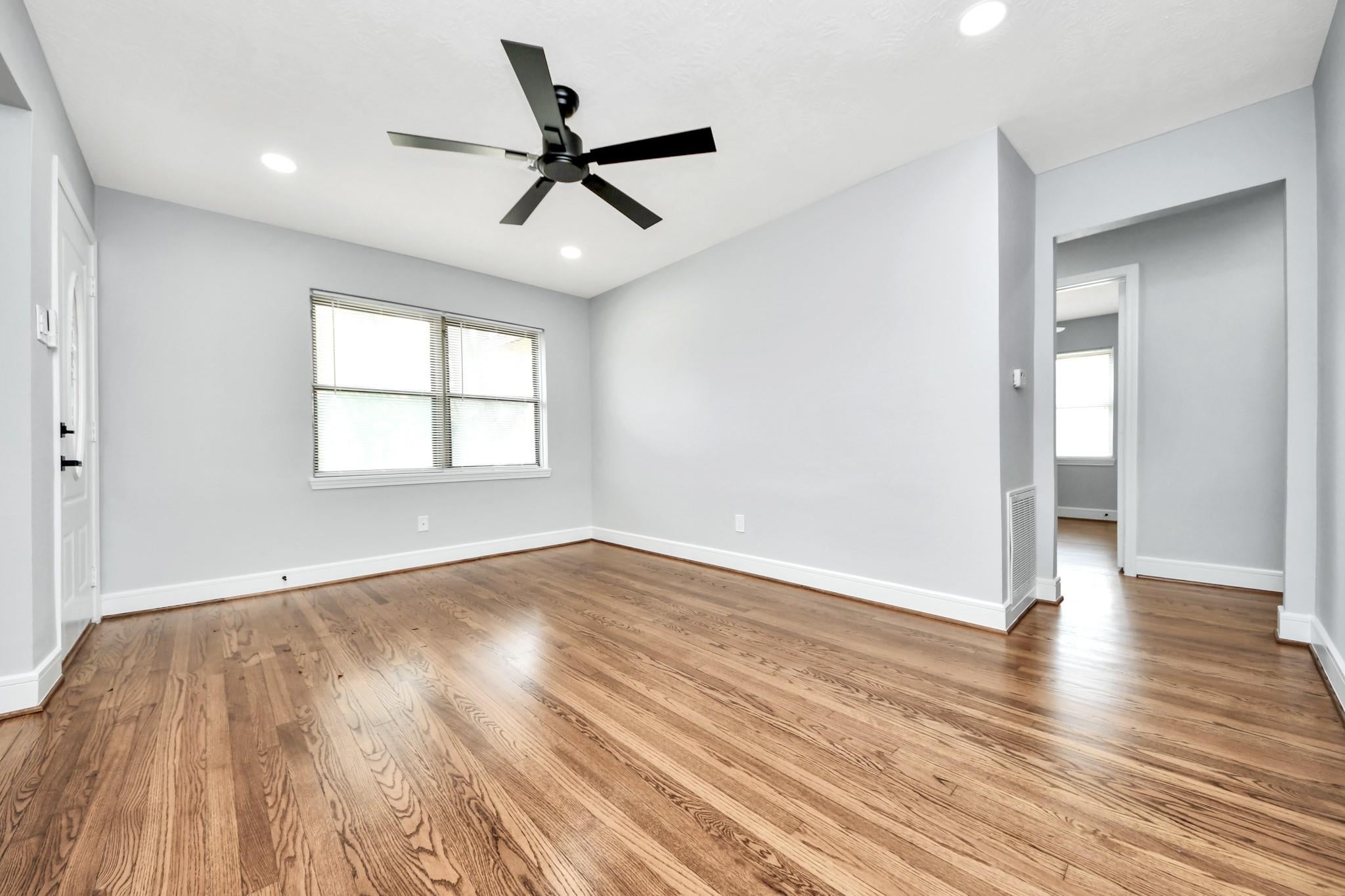 2212 Raspberry Lane