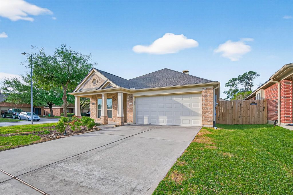Photo of 26107 Lillian Springs, Spring, TX 77373 (MLS # 4637923)
