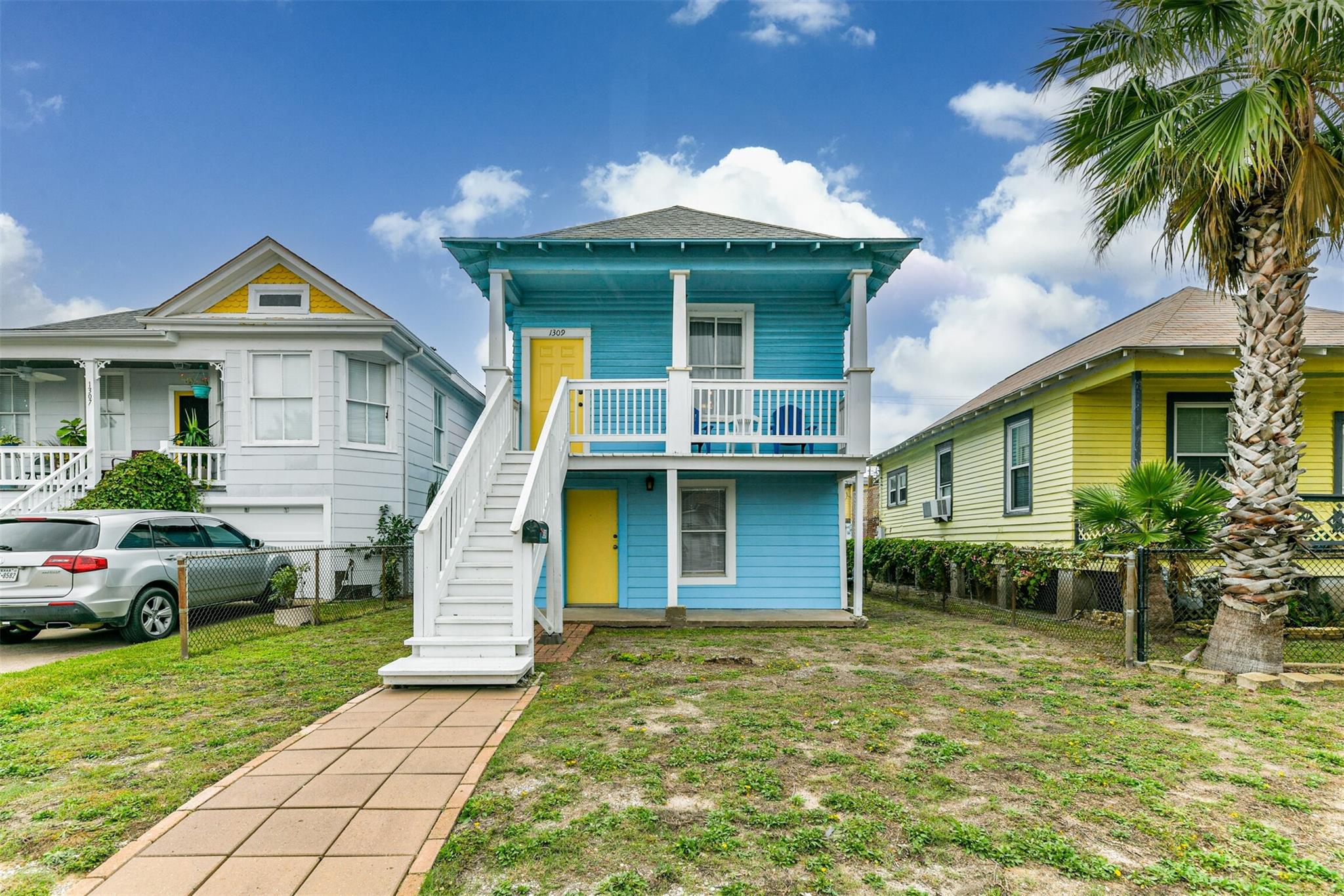 Galveston, Texas 77550, United States, 4 Bedrooms Bedrooms, ,3 BathroomsBathrooms,Residential,Active,193378