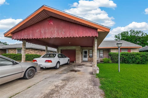 Photo of 2507 12th Street, Galena Park, TX 77547 (MLS # 3154161)