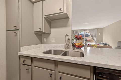 Tiny photo for 4649 Wild Indigo Street #336, Houston, TX 77027 (MLS # 86072568)