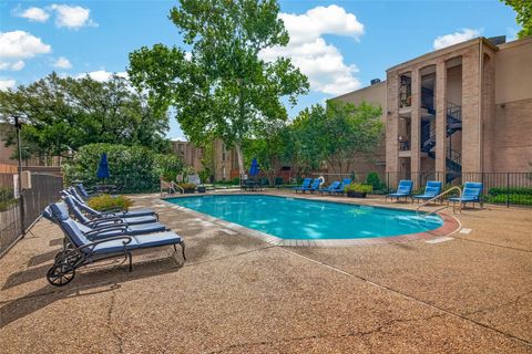 Tiny photo for 4649 Wild Indigo Street #336, Houston, TX 77027 (MLS # 86072568)