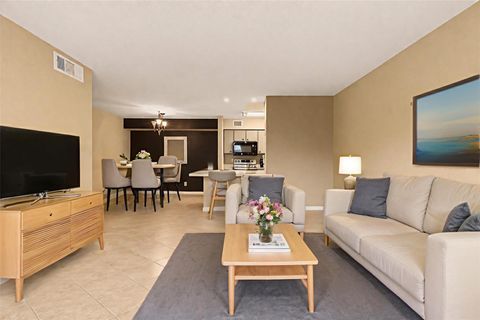 Tiny photo for 4649 Wild Indigo Street #336, Houston, TX 77027 (MLS # 86072568)