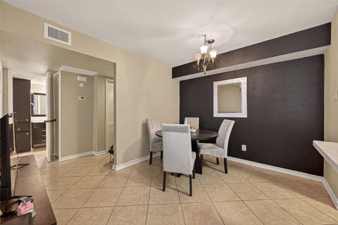 Tiny photo for 4649 Wild Indigo Street #336, Houston, TX 77027 (MLS # 86072568)