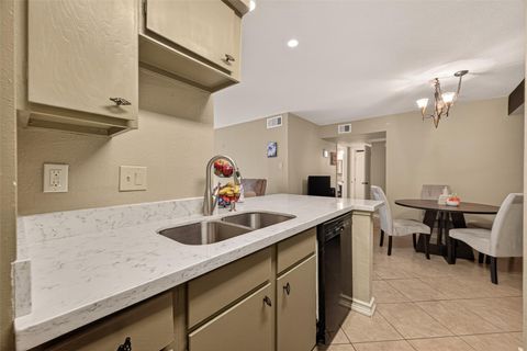 Tiny photo for 4649 Wild Indigo Street #336, Houston, TX 77027 (MLS # 86072568)