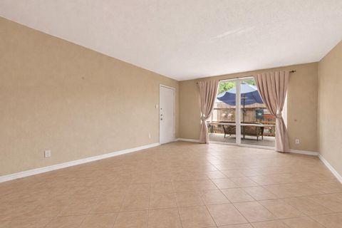 Tiny photo for 4649 Wild Indigo Street #336, Houston, TX 77027 (MLS # 86072568)