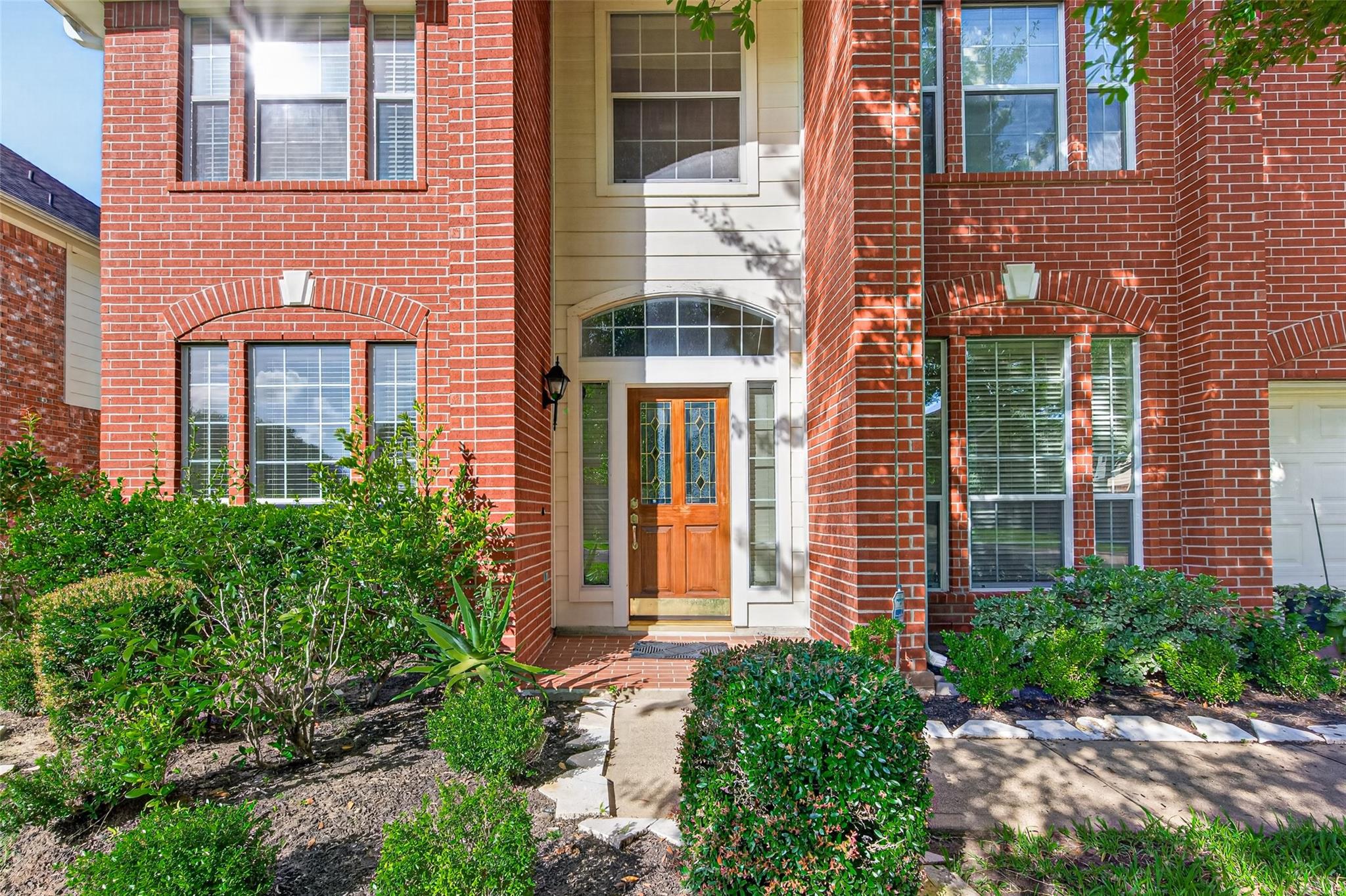 2022 Grand Willow Lane