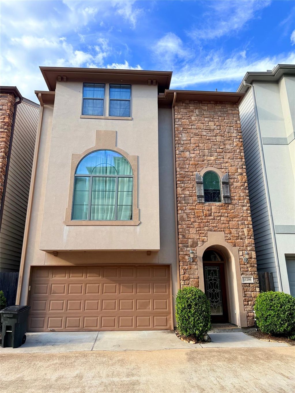 Photo of 11206 Mattina Drive, Houston, TX 77042 (MLS # 83592195)
