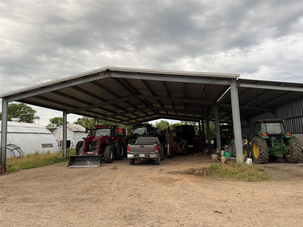 Photo of 0 County Road 48, Rosharon, TX 77583 (MLS # 30950233)