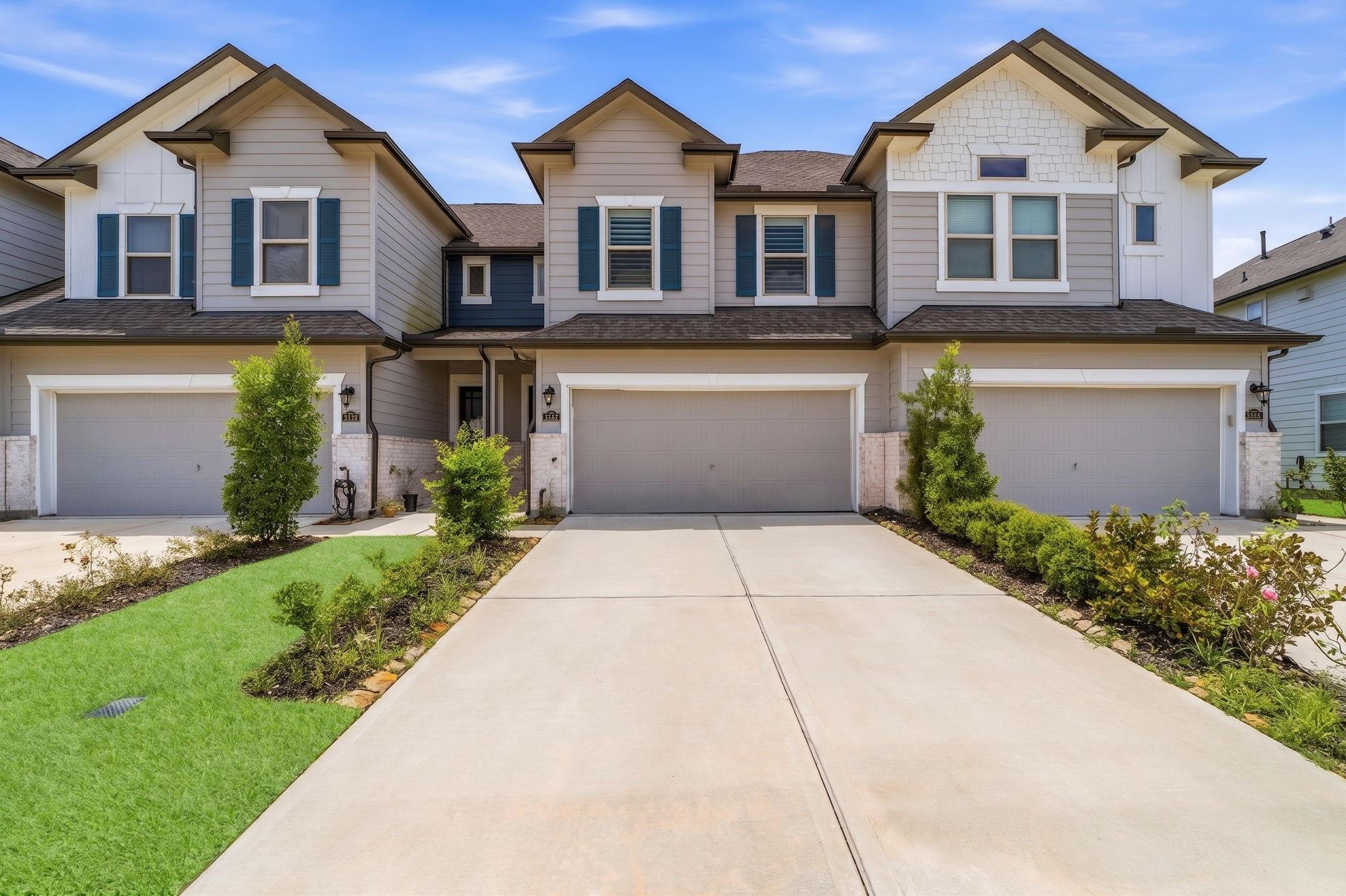 5532 Evanston Lane