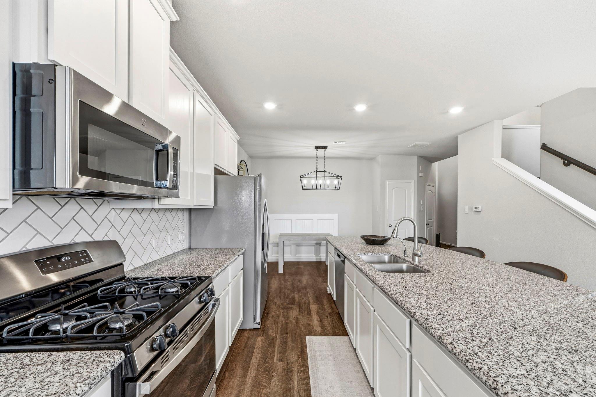 5532 Evanston Lane