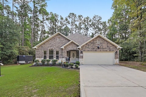 Photo of 234 Coral Gables, Trinity, TX 75862 (MLS # 4304793)