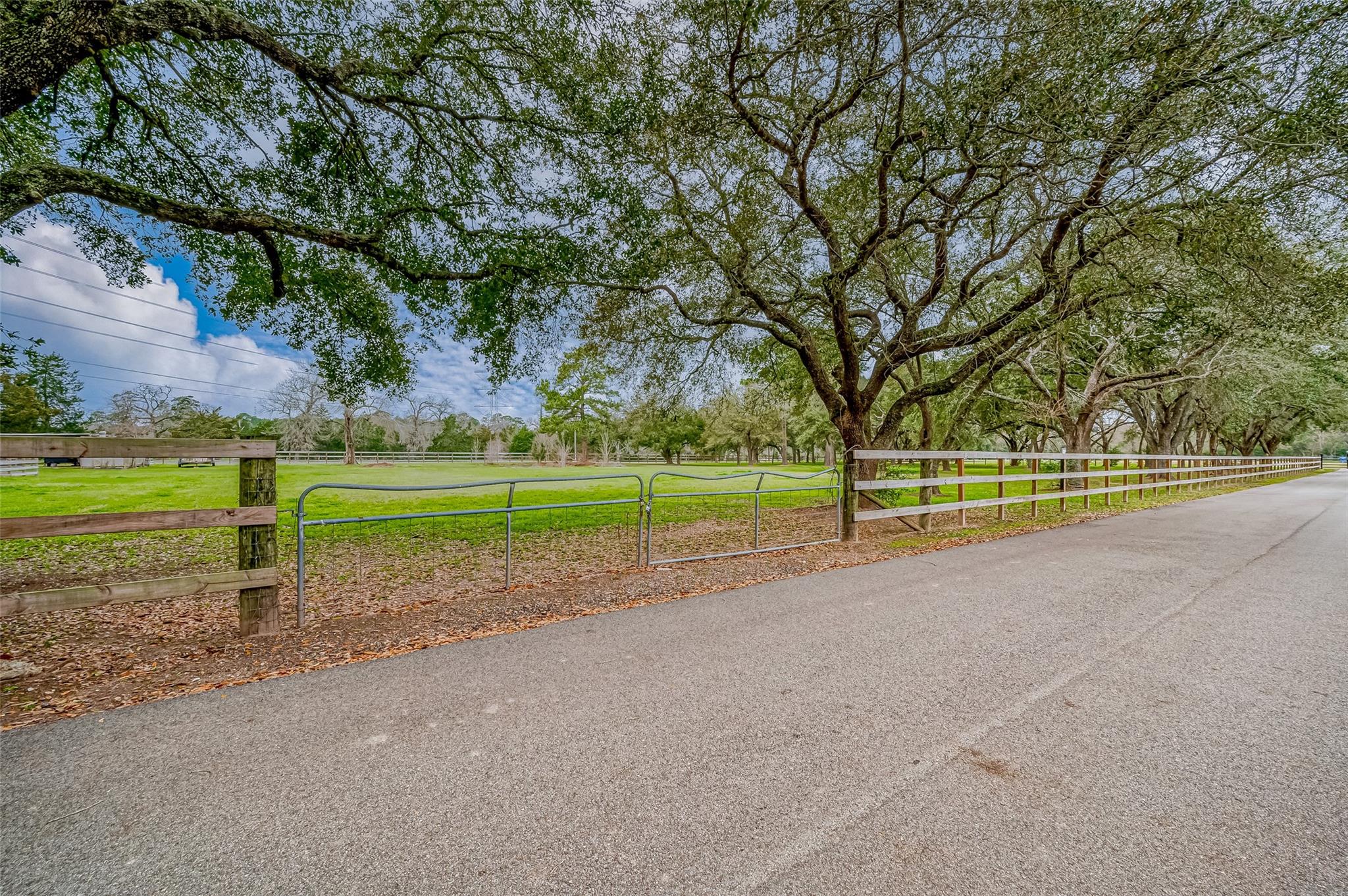 12122 Zion Road