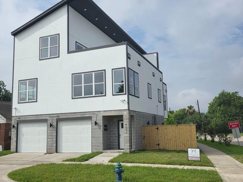 Photo of 4602 Clay Street #A, Houston, TX 77023 (MLS # 21228455)