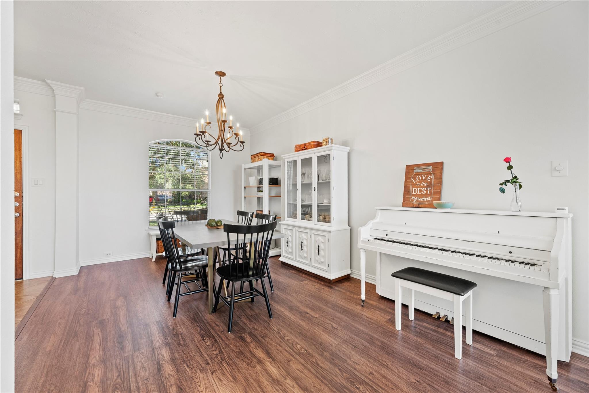 9507 Autumn Joy Drive