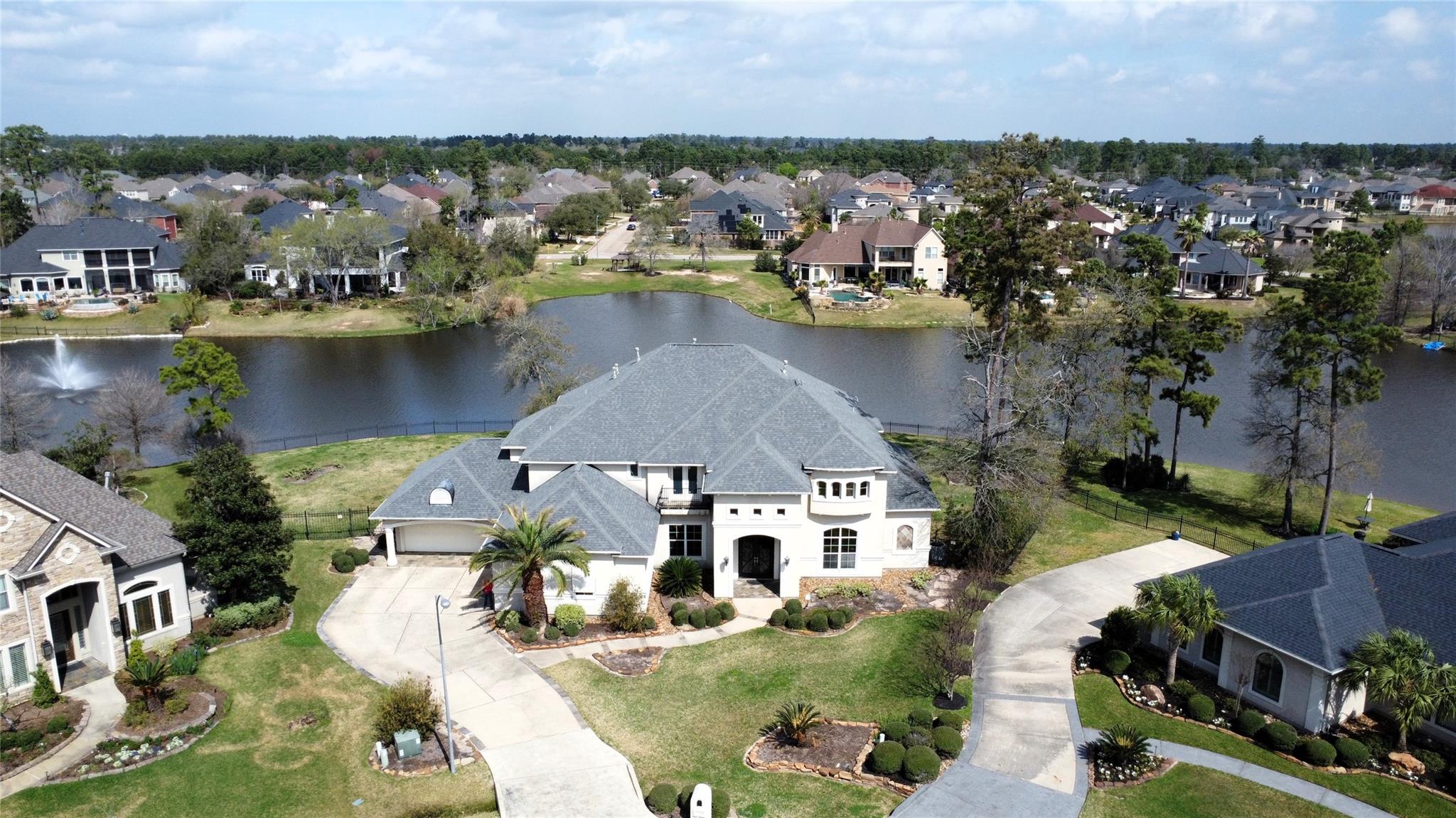 25626 Windy Isle Court